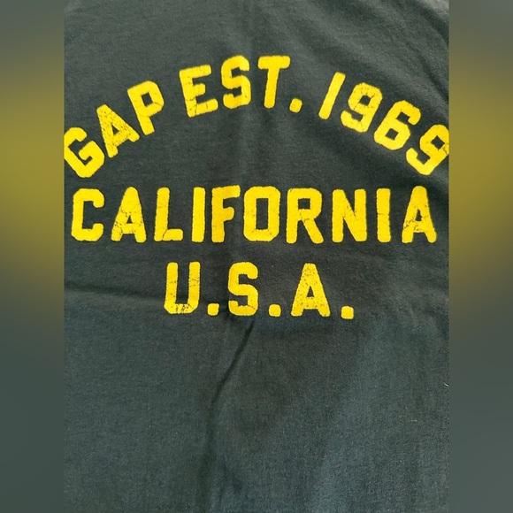GAP Dark Green Tee with Bold Yellow Text - Picture 3 of 4